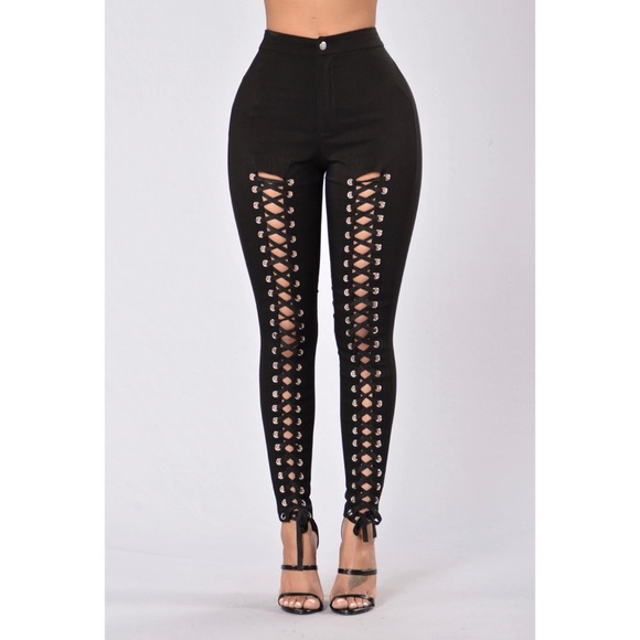 Fashion Nova Pants - FashionNova lace up pants
